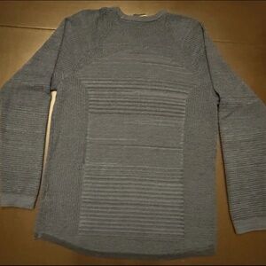 Men’s UNDER ARMOUR Fitted Sportstyle Nylon Crew Neck Dark Blue Sweater XLMen’s U